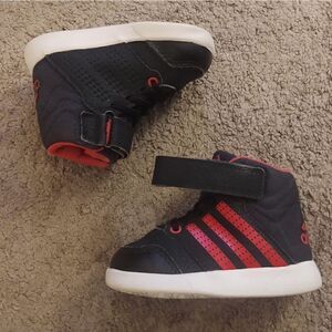 Adidas Jan BS 2 Mid Girls Toddler Sneakers Size 5k Black/Pink PRE-OWNED